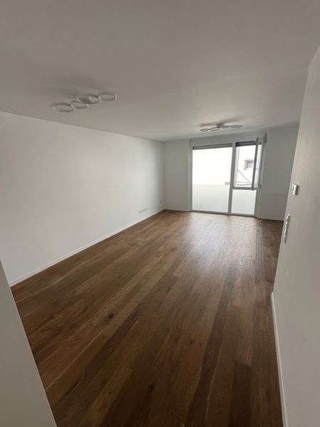 Moderne barrierefreie 3,5-Zimmer-Wohnung in Magstadt + TG-Stellplatz